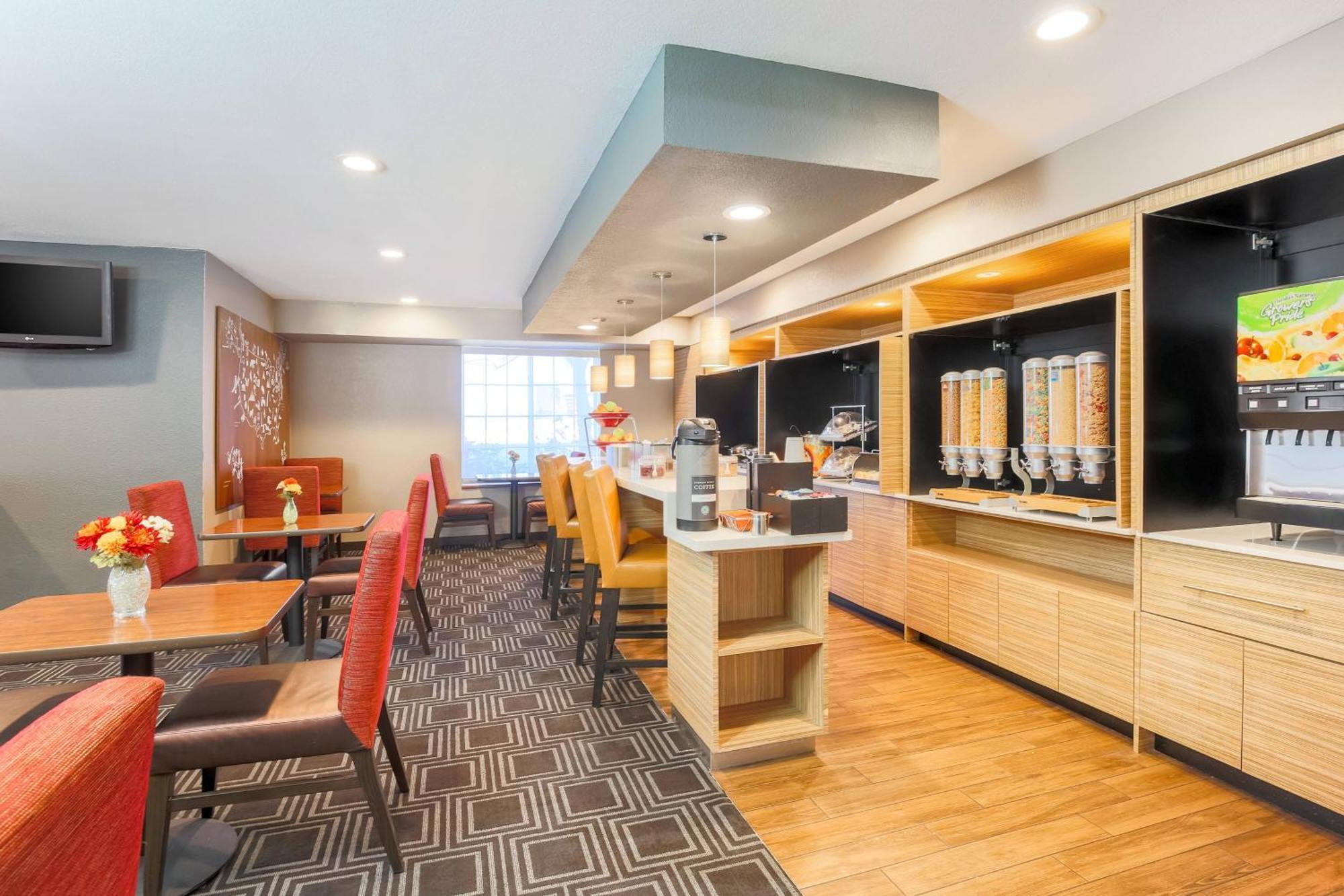 Hotel Towneplace Denver Tech Center 3*